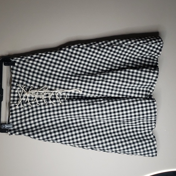 Eva Franco Lace-Up Black and White Gingham Midi Flare Skirt Meduim - Picture 2 of 10